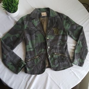 BOGO Vintage Camo Jacket from Philippines